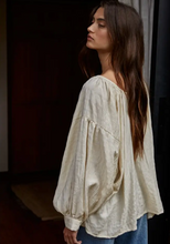 Kayon Top - Pearl / Chocolate Rose
